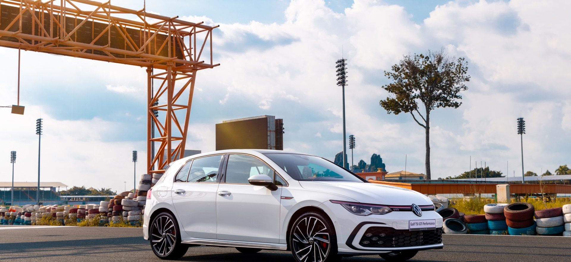 vw-golf-gti-banner